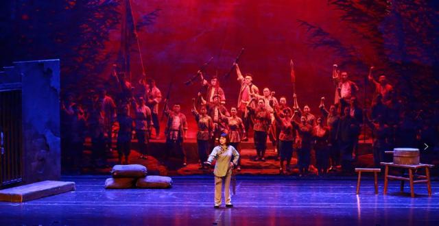 终于等到你！曹禺大剧院疫情后迎来首场演出《洪湖赤卫队》