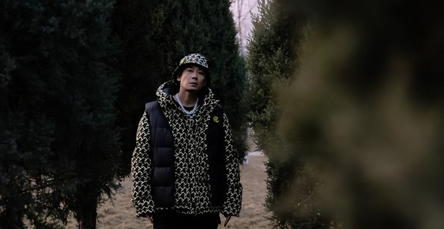 格局打开了！杨和苏直播与Mai神连麦，在直播中表示对GAI的欣赏！